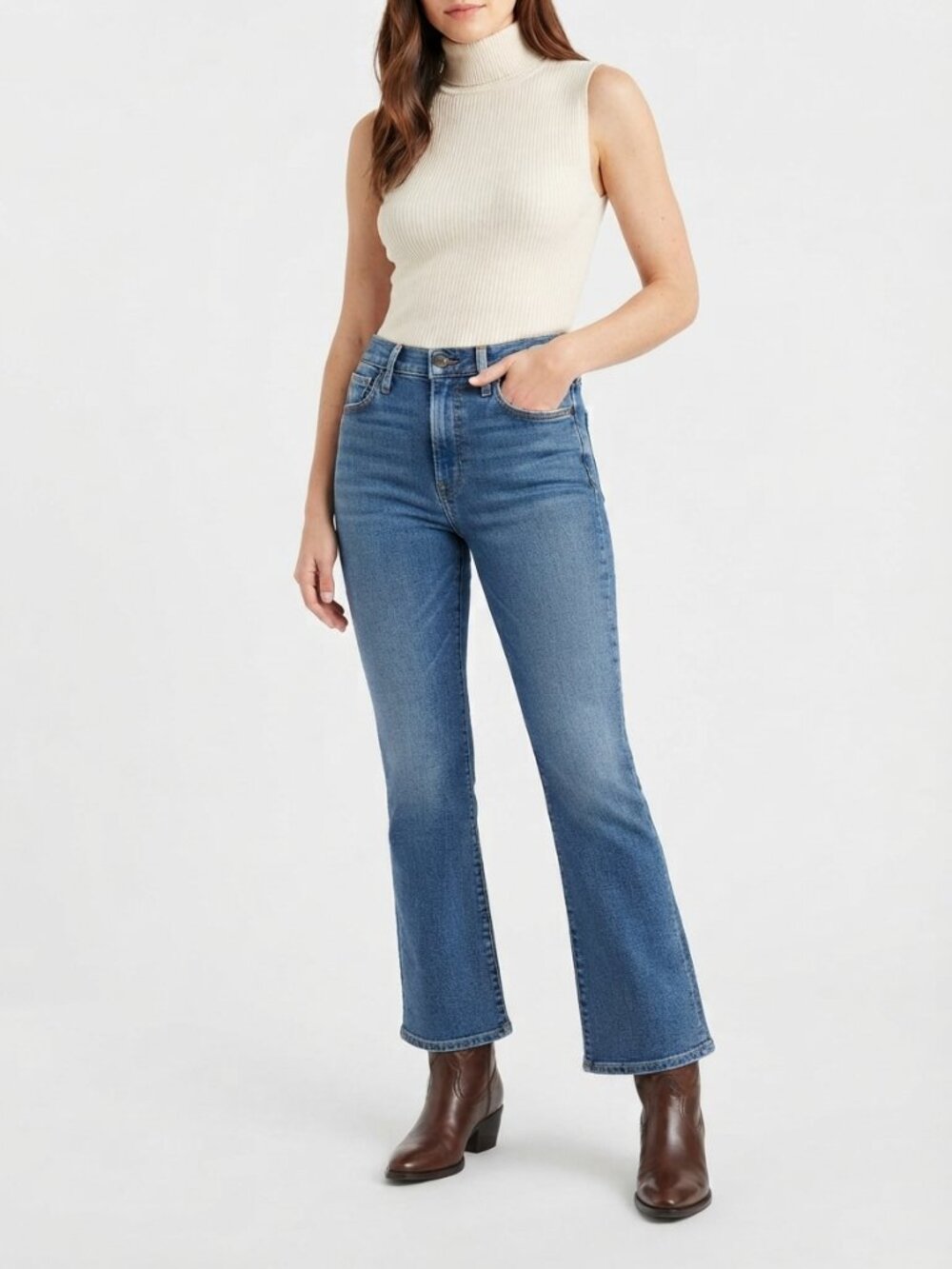 Levi's 725 Kick Bootcut Jeans Medium Wash Size 29 NWT